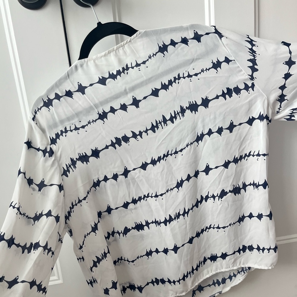 Sheer White and Navy Flowy Shirt Blouse - Picture 3 of 4